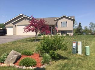 2213 Willow Bend Dr, Merrill, WI 54452