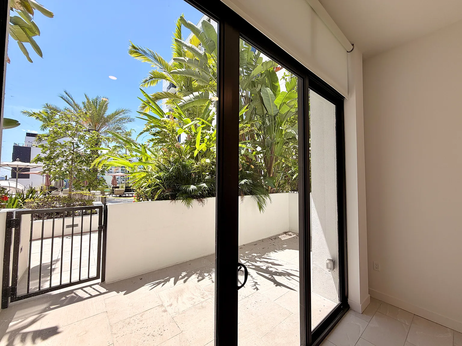 1 bed, 607 sqft, $2,573 — Photo 2