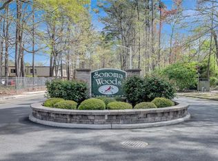 1372 Granada Ct, Newport News, VA 23608
