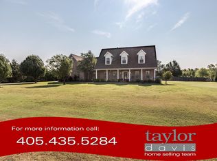 565 Highland Hills Cir, Norman, OK 73026