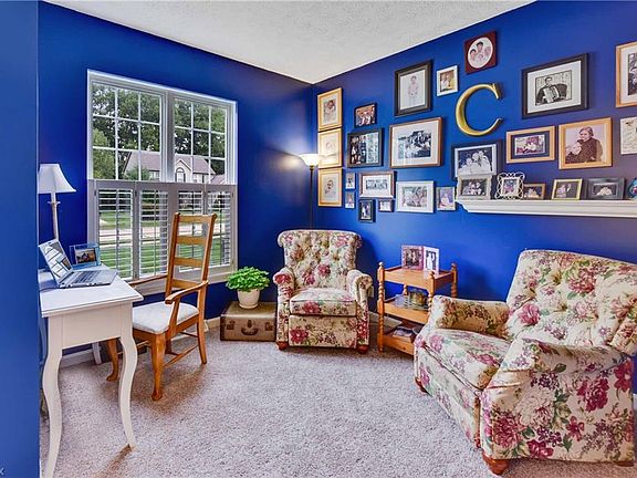 4th image of 26985 Valeside Ln