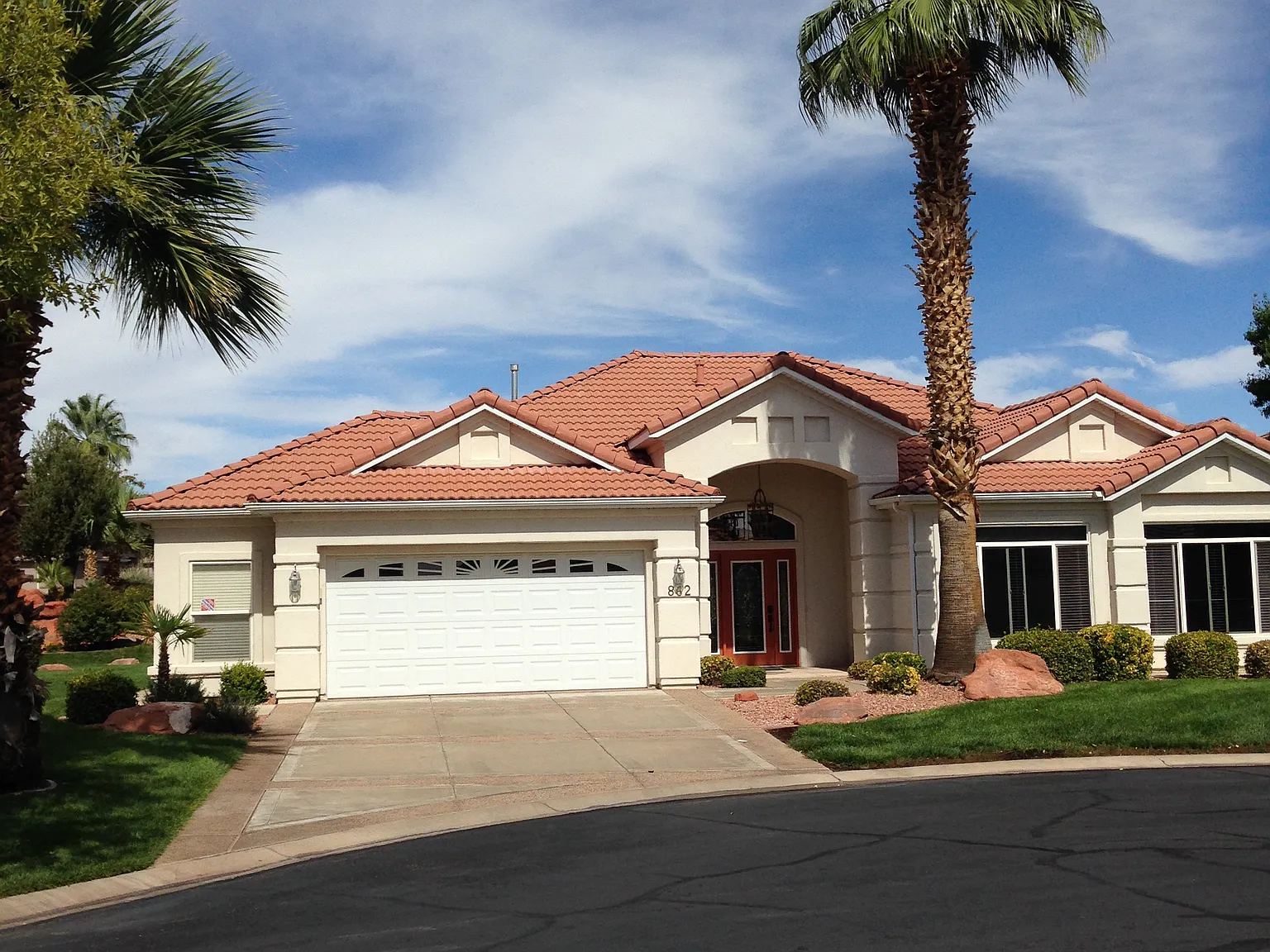 2 bed, 1856 sqft, $2,395 — Photo 1