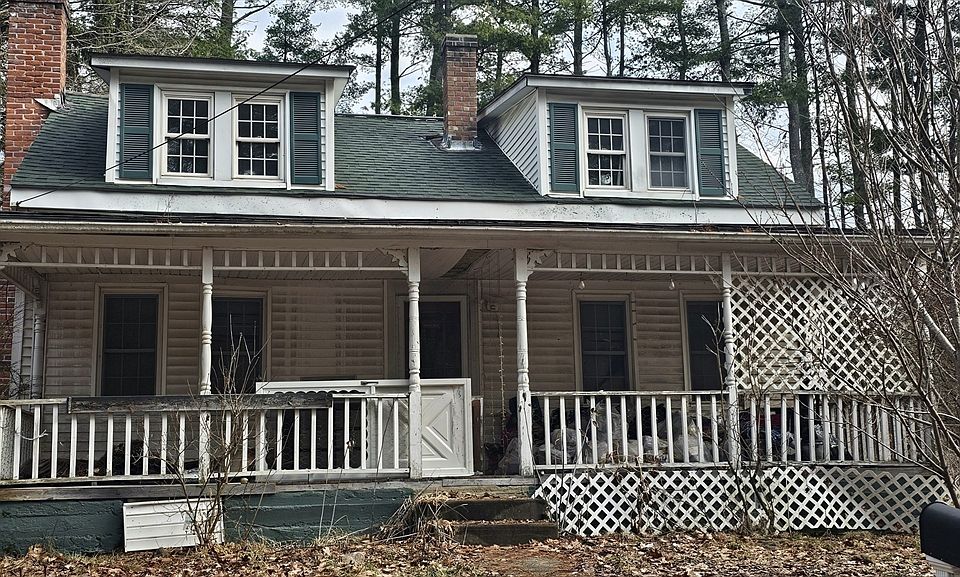 1st image of 45 River St