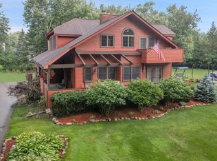 459 Leetonia Dr, Troy, MI 48085
