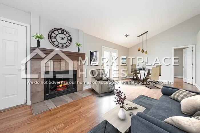 2733 Saint Charles Ln NW — Photo 5