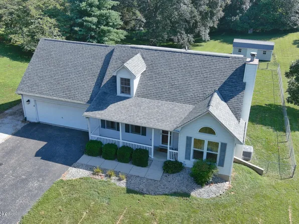 790 Ranch Rd, Vine Grove, KY 40175