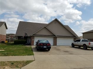 2795 Ponchartrain St, Springdale, AR 72764