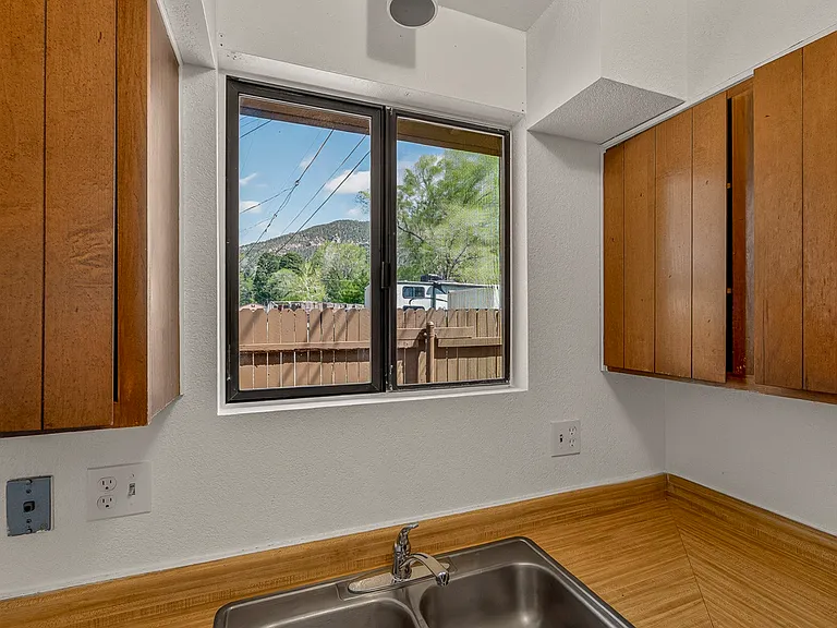 2924 N Rose St #B — Photo 13