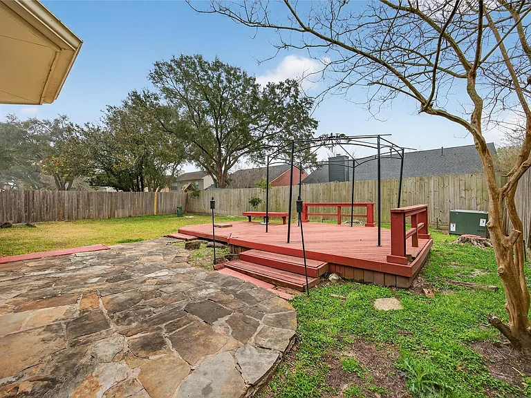 1035 Cascade Creek Dr — Photo 40