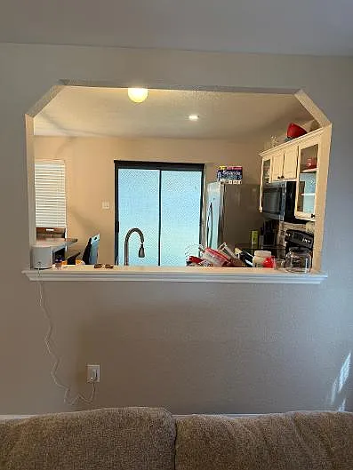 6110 Griffith Loop — Photo 26