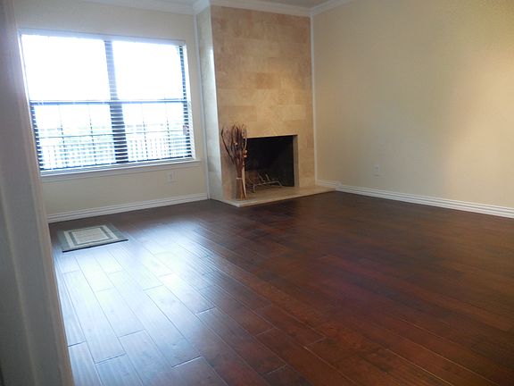 3rd image of 4211 Newton Ave APT 203