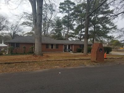 27 Howell Dr SW, Atlanta, GA, 30331