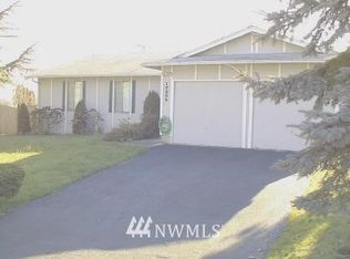 17255 NE 15th Pl #TOWNHOUSE, Bellevue, WA