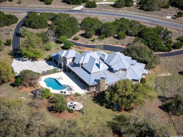 102 Santa Fe Trl, Boerne, TX 78006