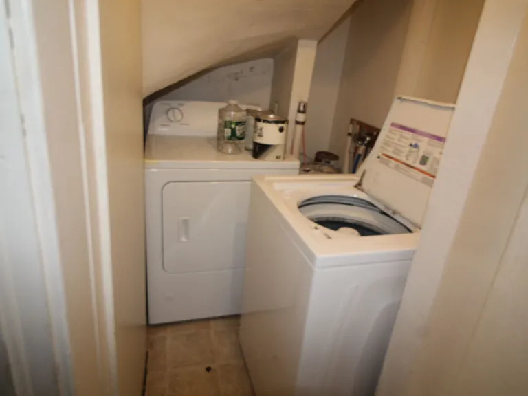 3209 Guilford Ave — Photo 18