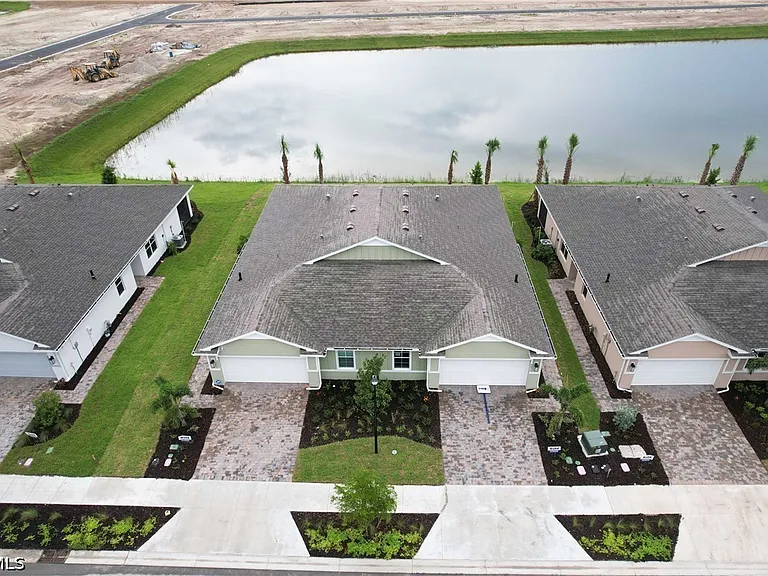 44442 Palm Frond Dr — Photo 31