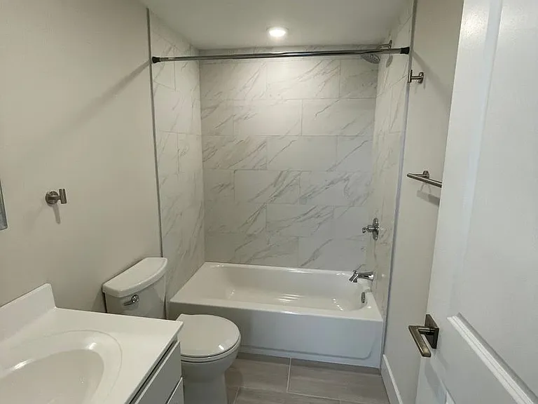 507 Christian St — Photo 11