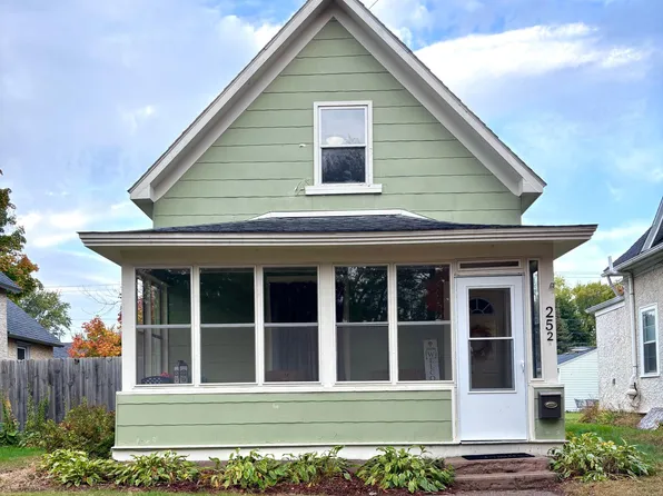 252 9th Ave S, South Saint Paul, MN 55075