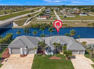 3119 Diplomat Pkwy W, Cape Coral, FL 33993