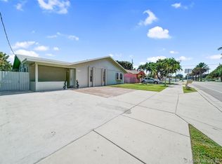 10523 SW 176th St, Miami, FL 33157