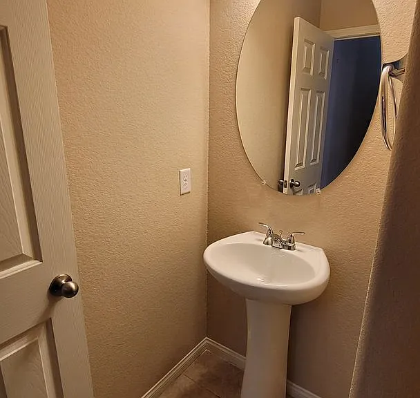 5623 Bishop Flowers St — Photo 36