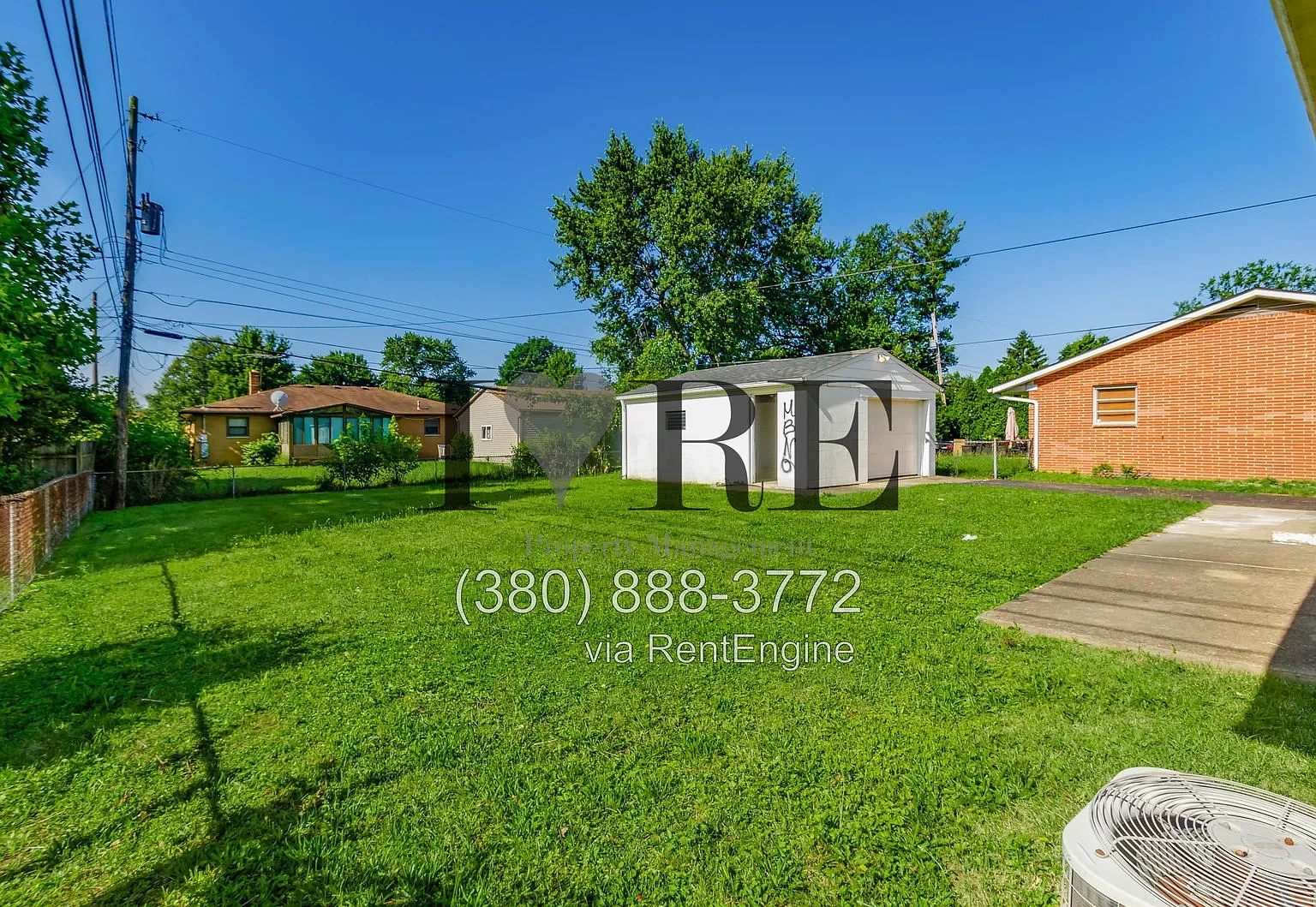3 bed, 1.0 bath, 1080 sqft, $1,525 — Photo 2