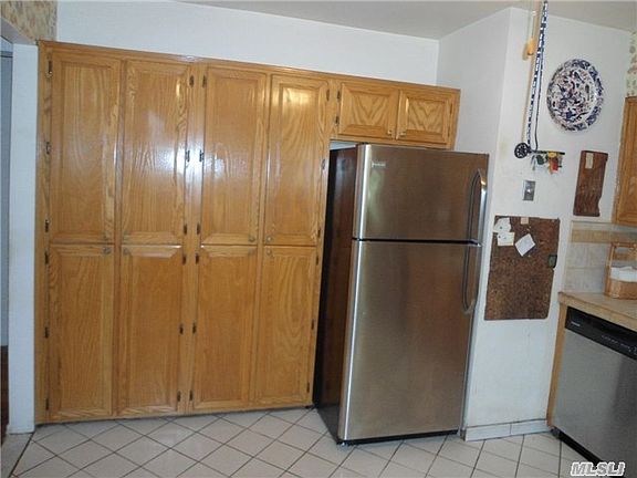 4th image of 17532 56th Ave #A
