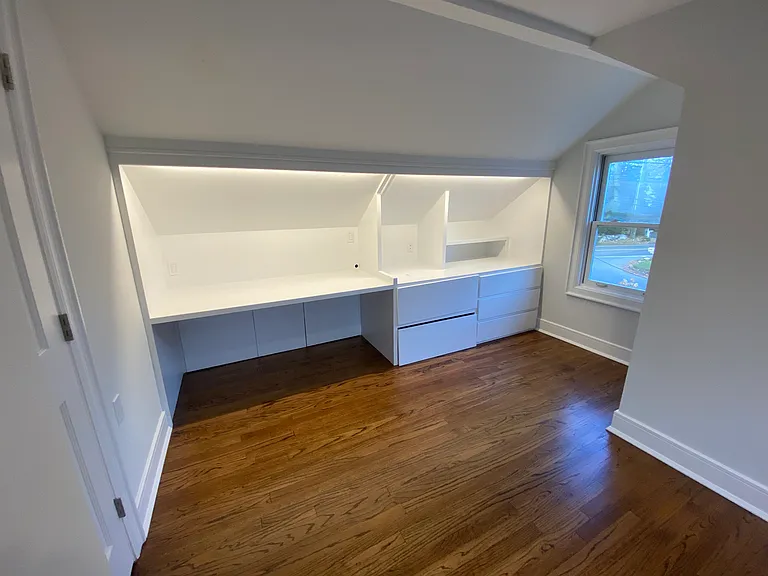 124 Shore Rd — Photo 20