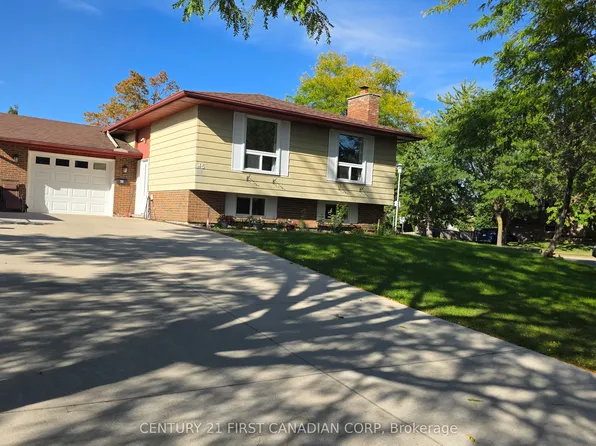 45 Locust Cres, London, ON N6E 2K1