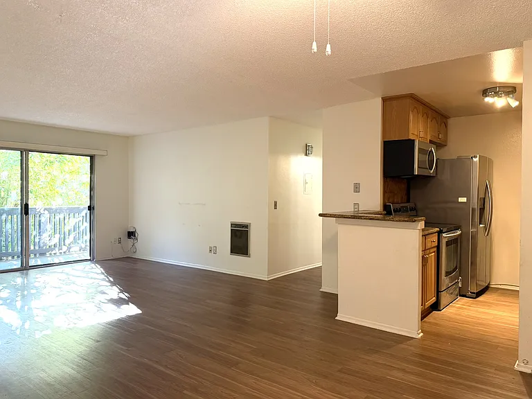3602 W Estates Ln — Photo 7