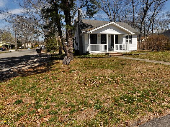 2nd image of 458 Lake Barnegat Drive S