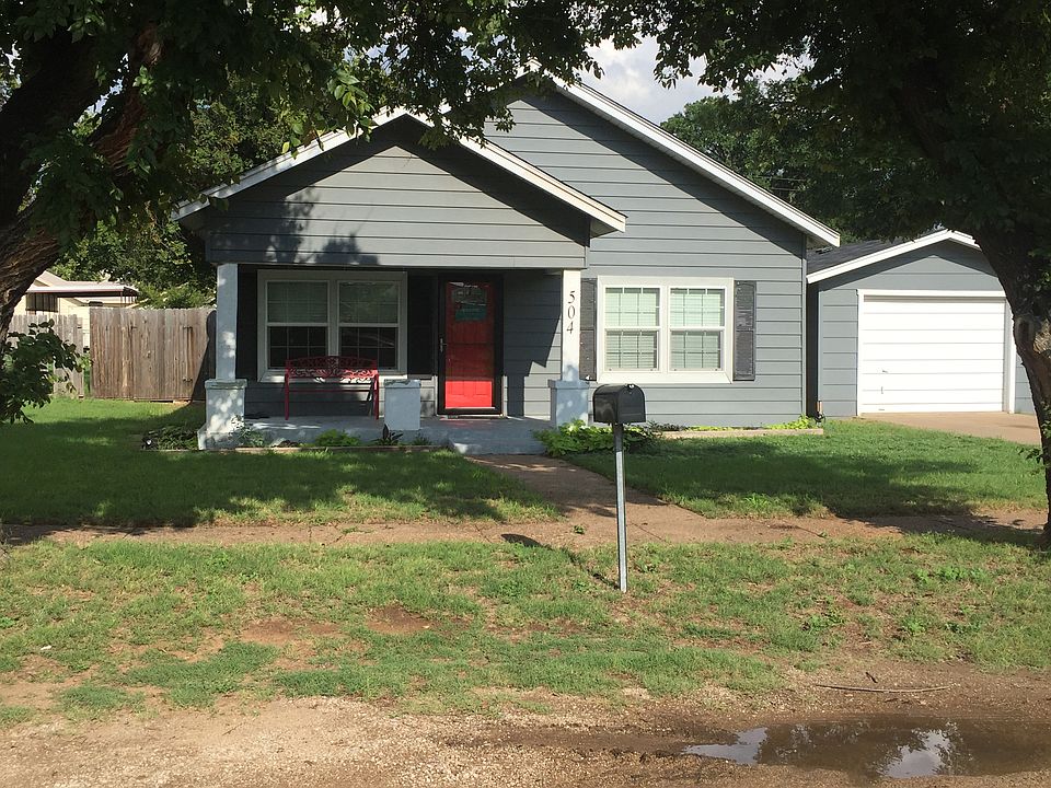 1st image of 504 N Tackitt St