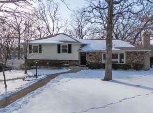 929 Elm Dr, Warsaw, MO 65355