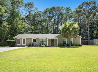 108 Francis Marion Cir, Beaufort, SC 29907