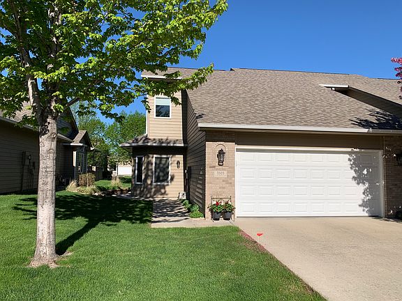 2nd image of 7005 S Hoffman Pl