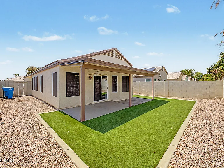 4348 E Campo Bello Dr — Photo 26