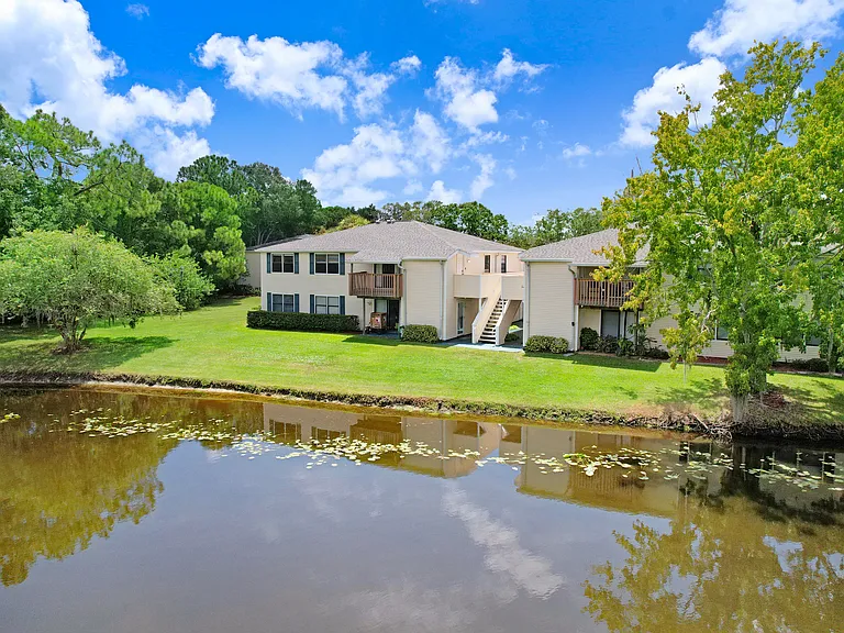 137 Hunter Lake Dr #C — Photo 24