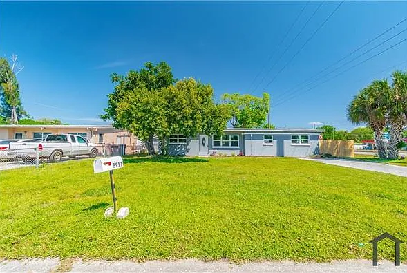 4 bed, $3,900 — Photo 3
