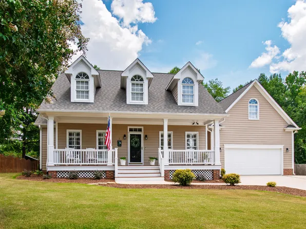 301 Cameron Glen Dr, Apex, NC 27502