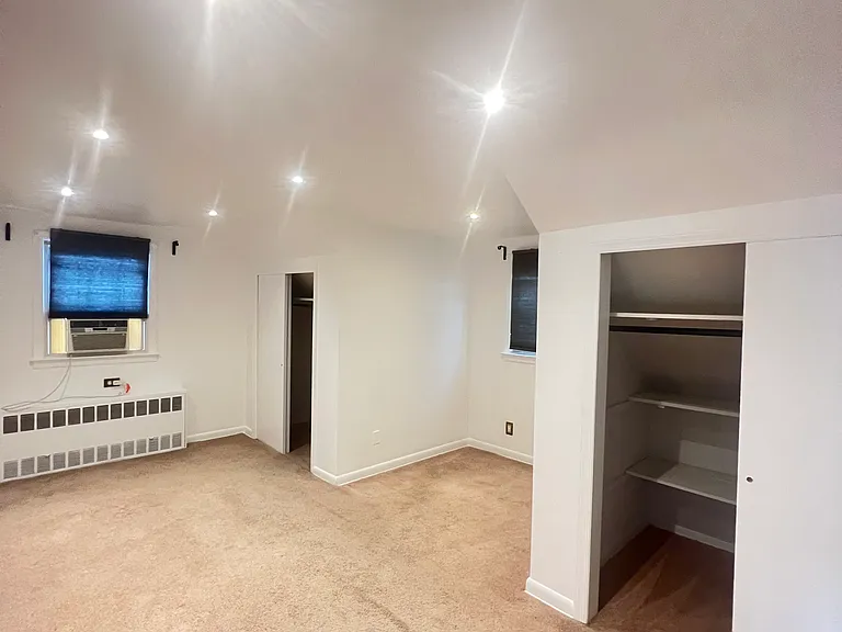 932 Linden Ave — Photo 5