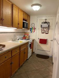 S 104th, Kailua Kona, HI, 96740