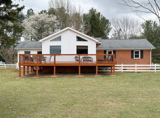 301 Guthrie Rd, Stuarts Draft, VA 24477