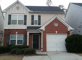 9489 Lakeview Rd, Union City, GA 30291