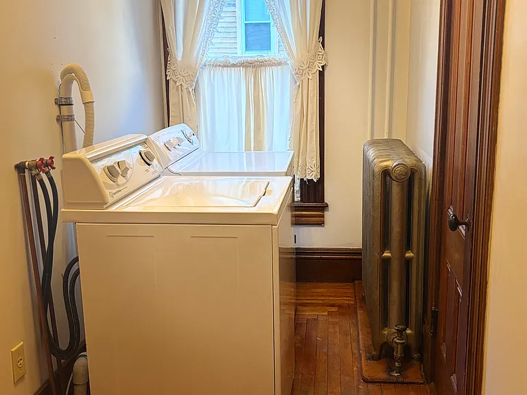 232 Main St #1 — Photo 10