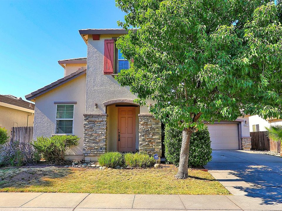 1st image of 3421 La Cadena Way
