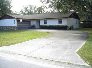 5209 Seneca Ave, Temple Terrace, FL 33617