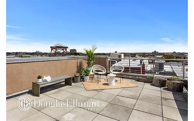 Sold by Douglas Elliman | media 10
