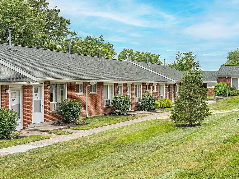 The Estates At Fernview — Photo 21