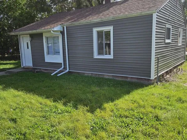2939 W 10th Ave, Gary, IN 46404