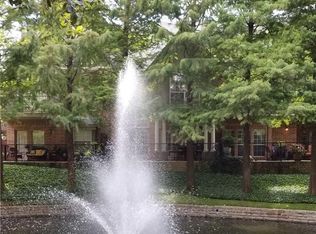 14863 Towne Lake Dr, Addison, TX 75001